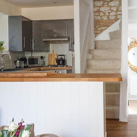 Вилла Stylish Painswick Getaway Экстерьер фото