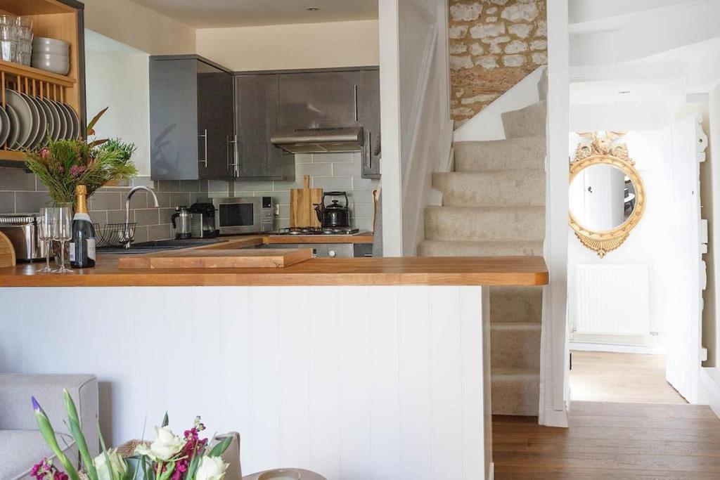 Вилла Stylish Painswick Getaway Экстерьер фото